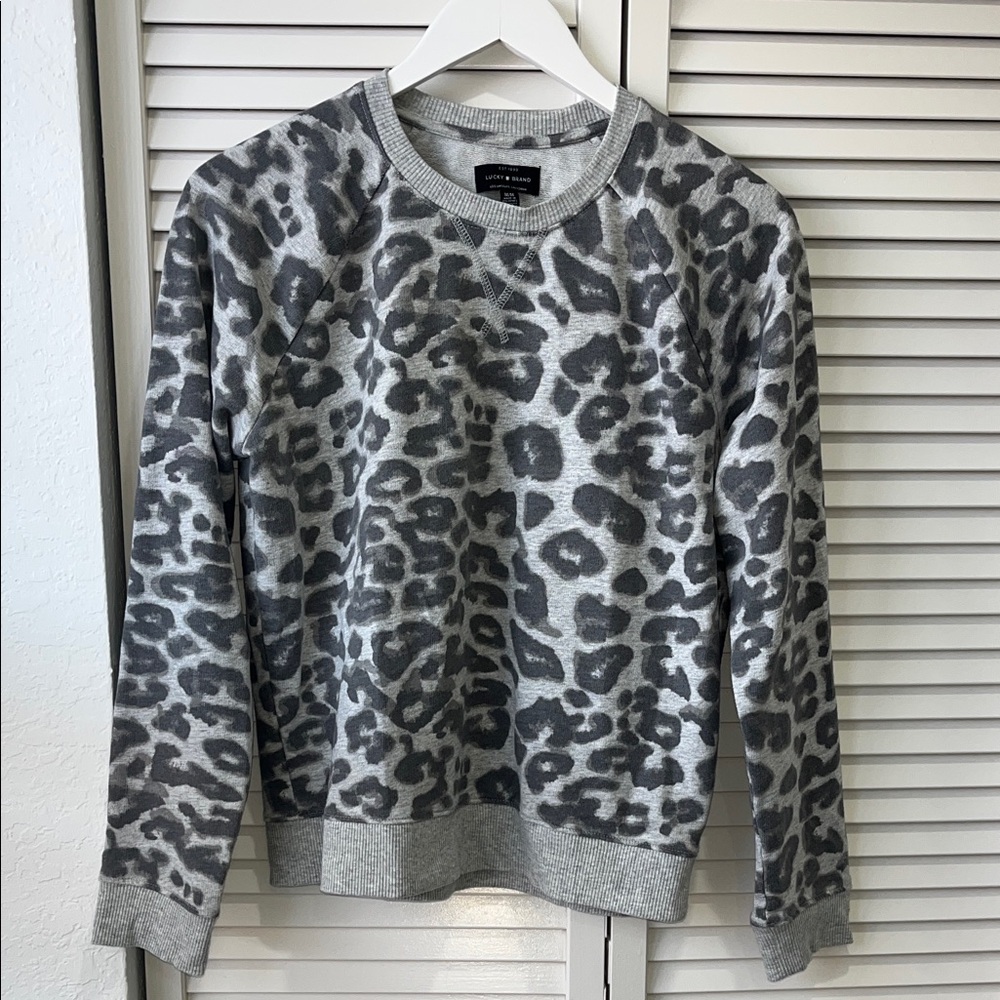 Lucky Brand Gray Leopard Crewneck Sweater